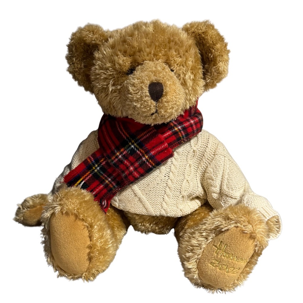 Vintage Harrods GILES Embroidered Bear 2002  Plaid Scarf Cable Knit Sweater Cute